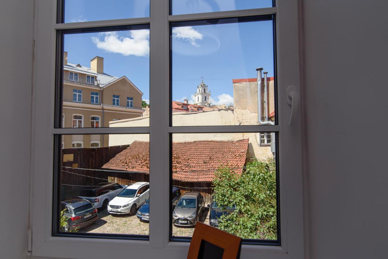 Welcoming Studio In Historic Vilnius With Free Parking By Urban Rent Apartment ภายนอก รูปภาพ