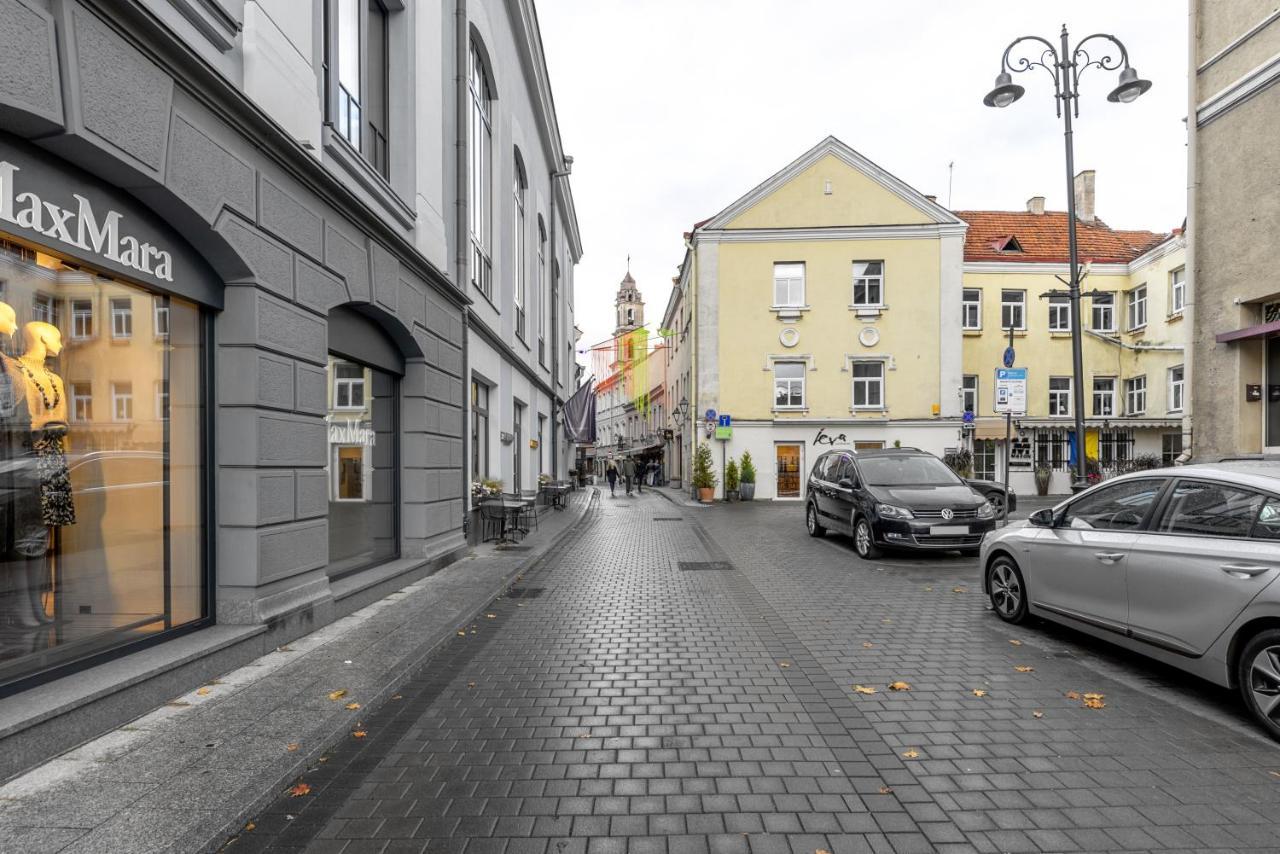 Welcoming Studio In Historic Vilnius With Free Parking By Urban Rent Apartment ภายนอก รูปภาพ